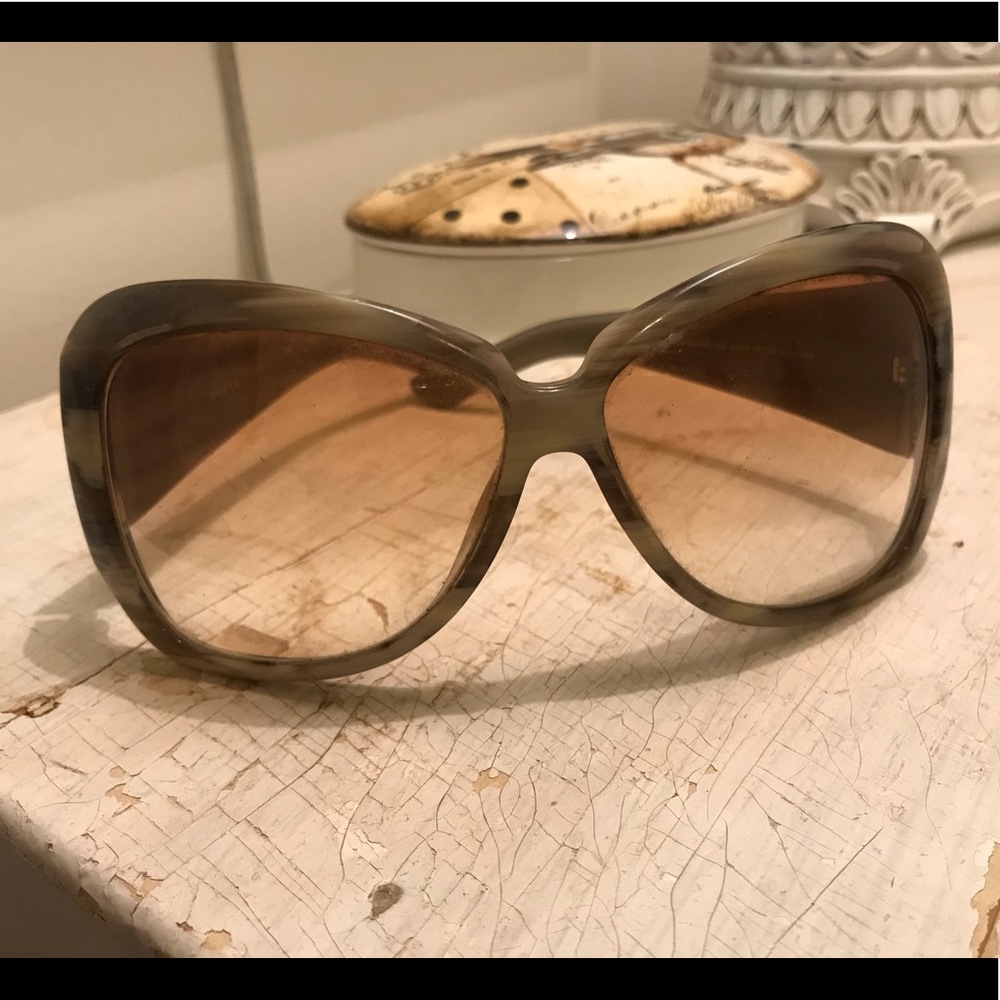 WOMENS GUCCI SUNGLASSES